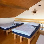 Rodinne Angelika Appartement *